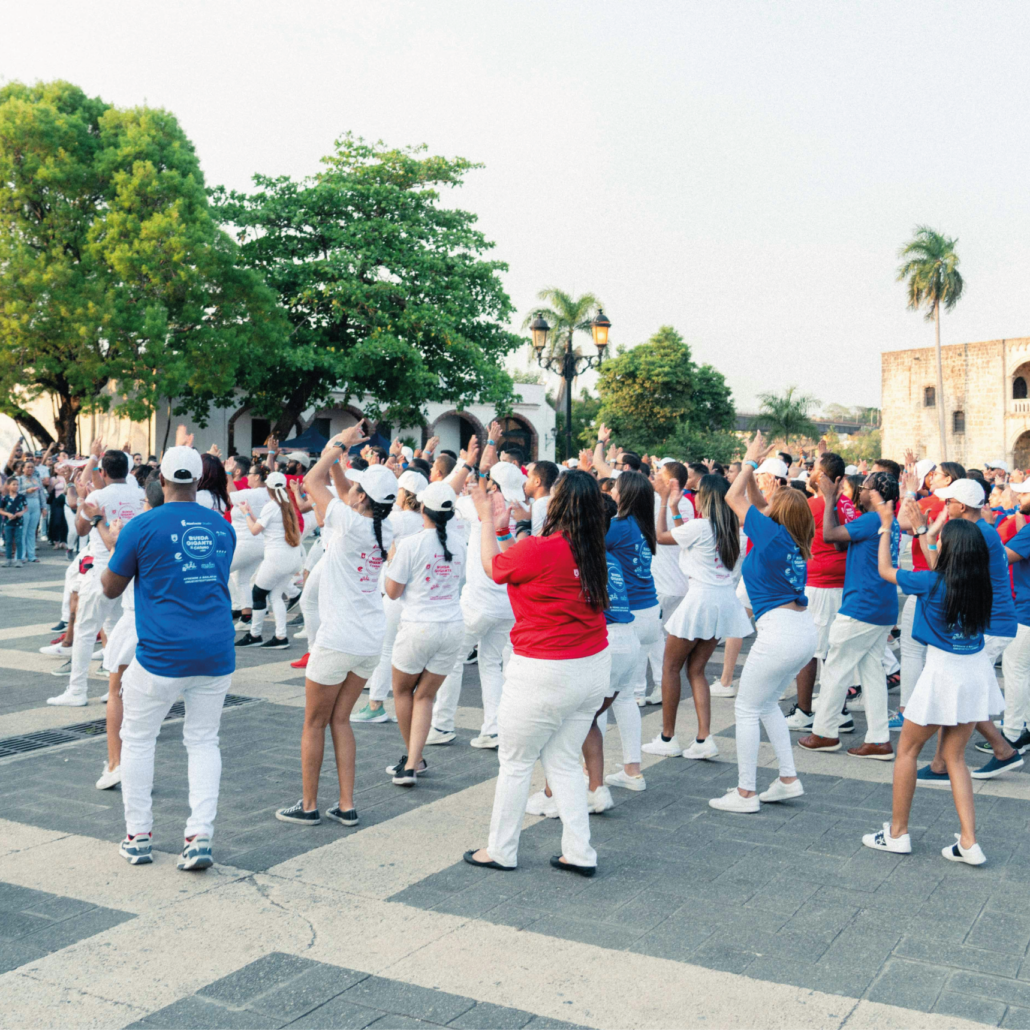 Animation Team building, Team building théâtre, Team building cinéma, Team building peinture, team building photo, Team building musique, team building danse